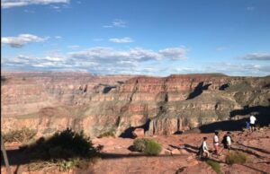 From Las Vegas: Grand Canyon & Hoover Dam Private Photo Tour - Hoover Dam Overlook: the wide-angle viewpoint you’ll want twice