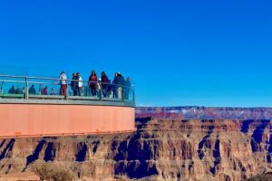Grand Canyon + Hoover Dam View + WiFi (Skywalk/lunch options) - The early start, the Treasure Island pickup, and why it matters