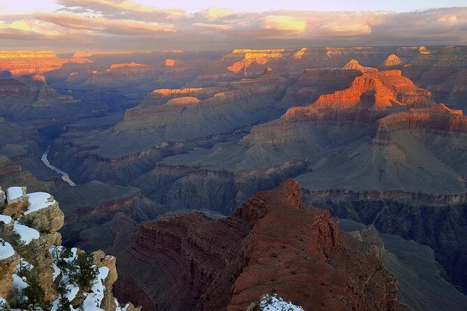 Grand Canyon Sunset Tour from Flagstaff - Guides, group size, and why the small van matters