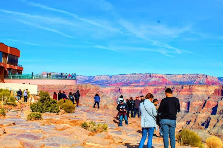 Las Vegas: Grand Canyon West Bus Tour with Guided Walk - Eagle Point views and the Native American Indian Village
