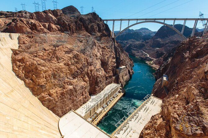 Small Group Grand Canyon, Hoover Dam and 7 Magic Mountains Tour - The route: how Hoover Dam + Grand Canyon West fits one day