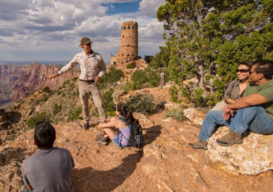 Tusayan: Grand Canyon Desert View & South Rim Pink Jeep Tour - Yavapai Point: plants, animals, and how the canyon formed